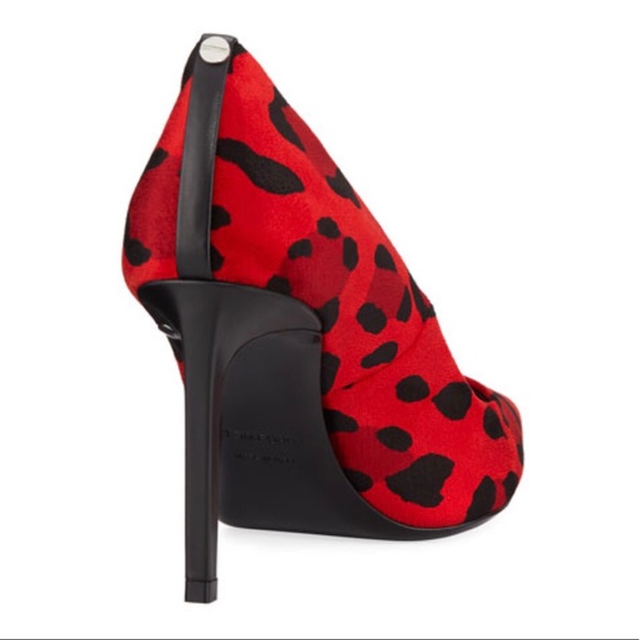 Tom Ford velvet heels size 6 - Picture 9 of 9